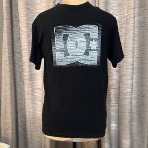 DC Men's Black and White Logo T-Shirt